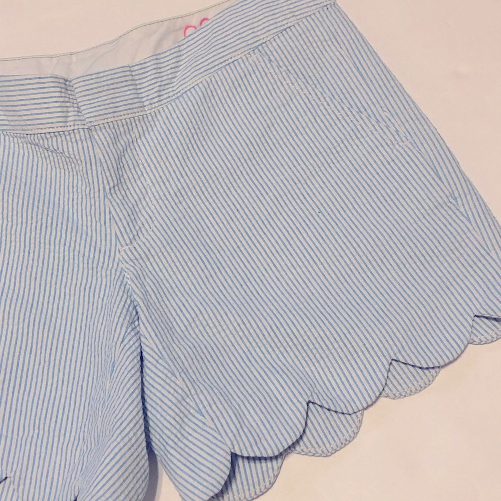Lilly Pulitzer The Buttercup Short in Blue & White Stripe Seersucker - Picture 3 of 12